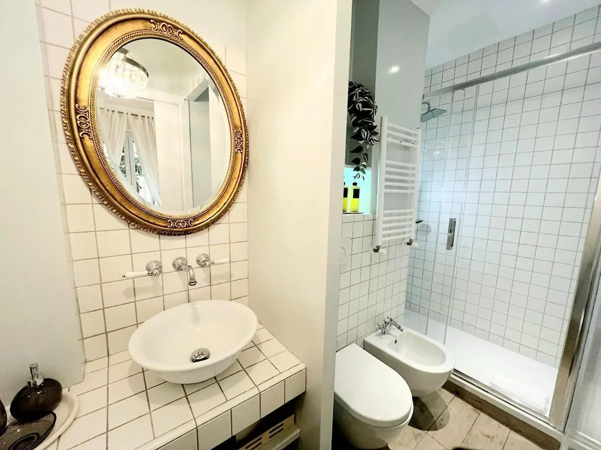 Melli'S R-Home Рим Апартаменты